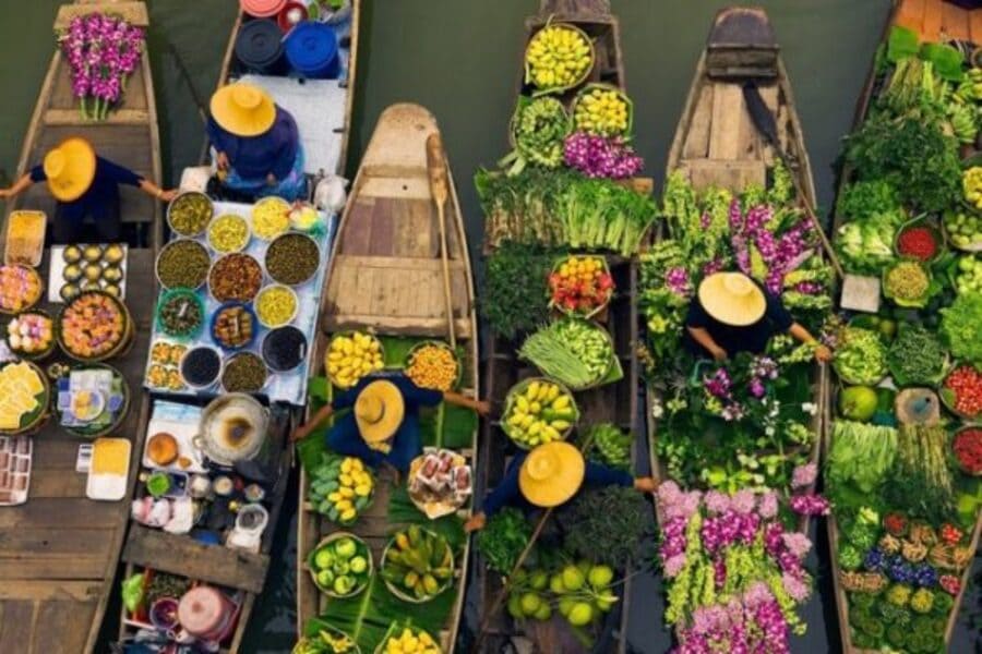 Cai rang floating market
