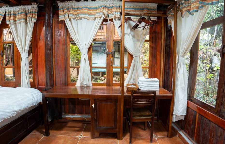 Me Farmstay – Twin Room Mountain View