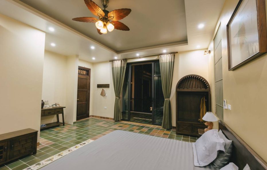 Nep House – Rice Plant Room