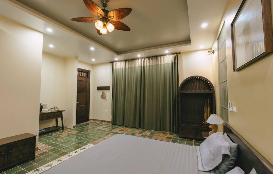 Nep House – Rice Plant Room