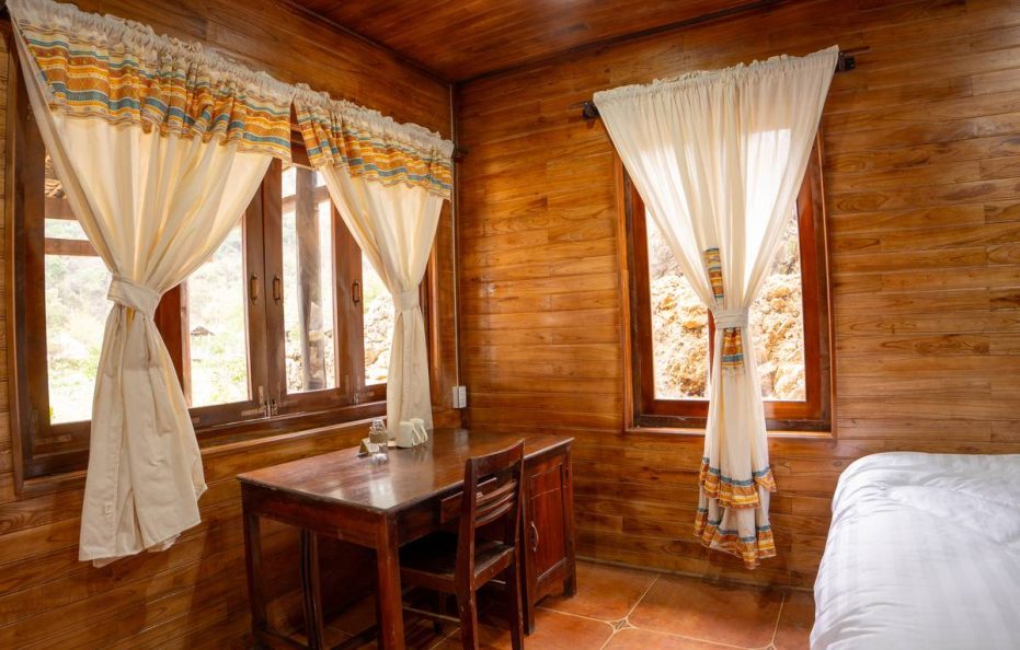 Me Farmstay – Stone Bungalow