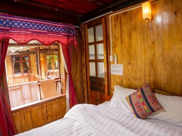 Me Farmstay - Double Stilt House