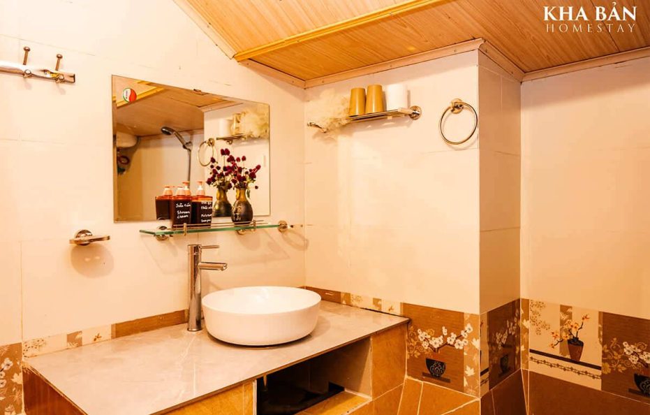 Kha Ban Homestay – Superior Double Room