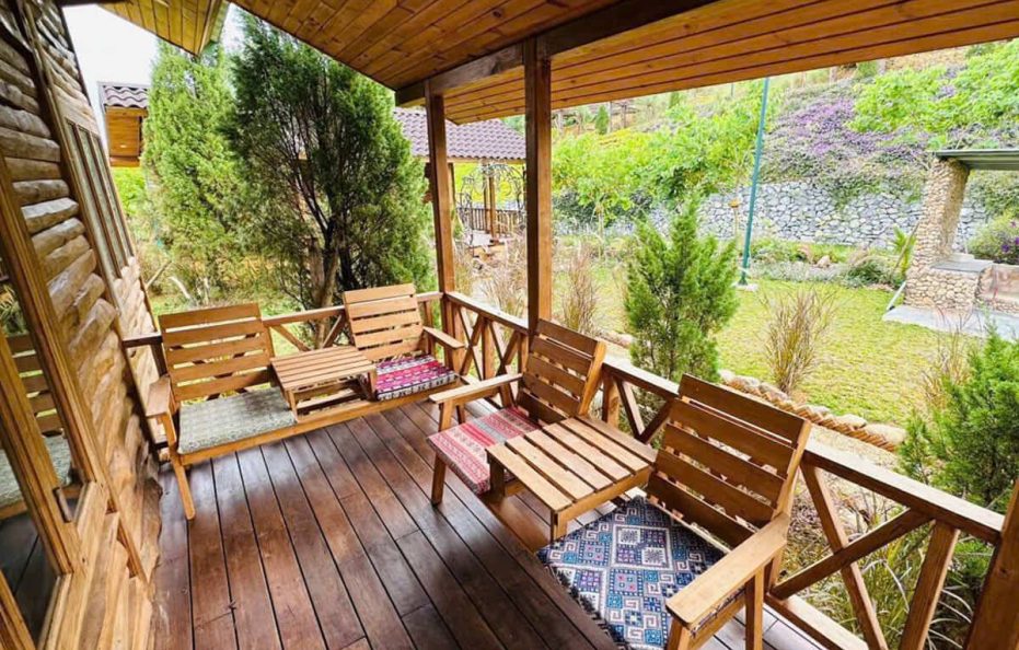 Reed Hill Ba Vi – The Glass House