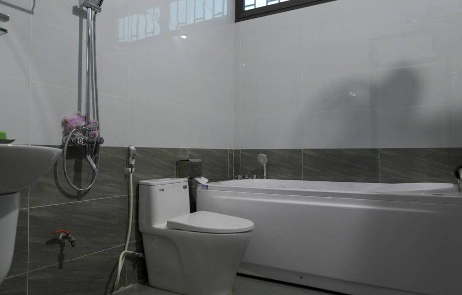 Hai Hung Ecohost – Deluxe Room