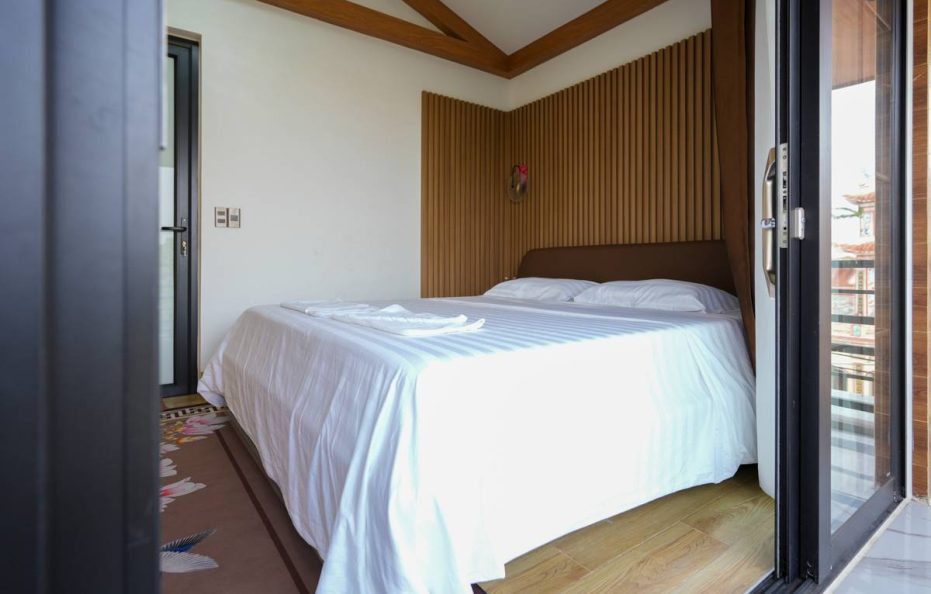 Hai Hung Ecohost – Deluxe Room