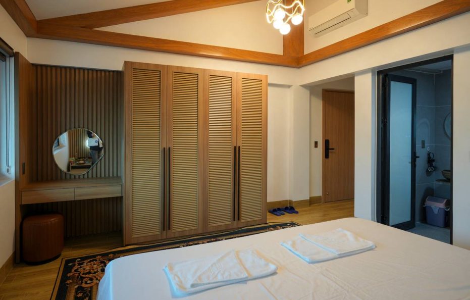 Hai Hung Ecohost – VIP Room