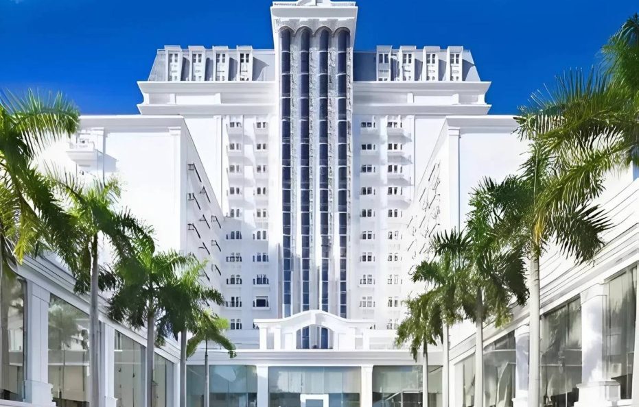 Silk Path Grand Hue Hotel