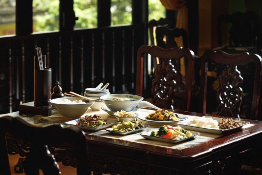 fine vietnamese cuisine with luxury vietnam dmc tonkin legends