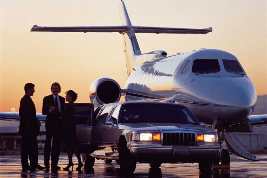 Luxury private jet with VIP limousine airport transfer by Tonkin Legend