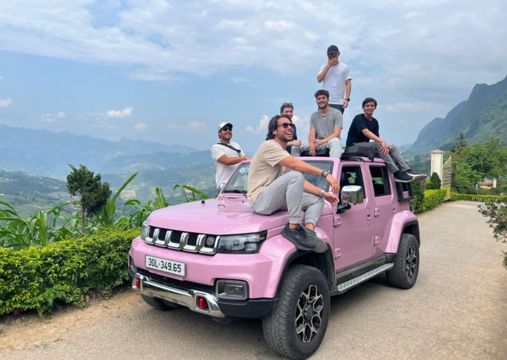 Ha Giang Loop Jeep tour group