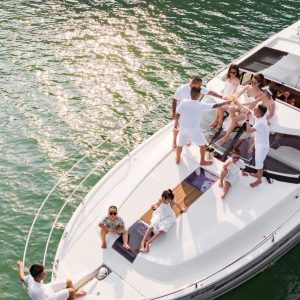 Halong Bay Private Yacht Charter